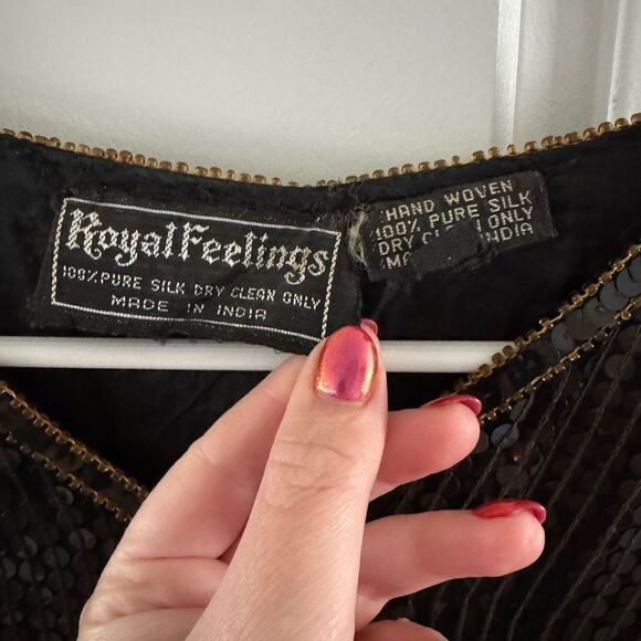 Stunning vintage handmade beaded silk top - Picture 3 of 4